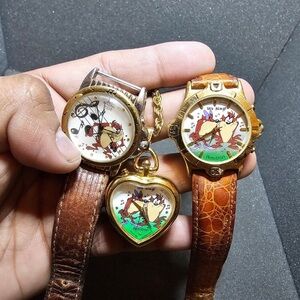 Lot Of 3 Vintage Armitron Tasmanian Devil Singing Watches For Parts Or Repair